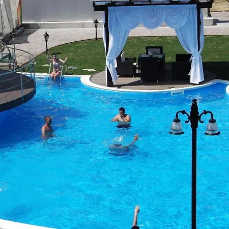 Magic Gt Trivale Hotel